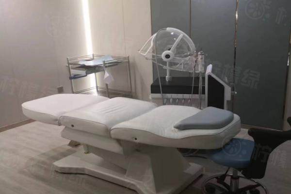 深圳南華西晶醫(yī)療美容門診部環(huán)境2