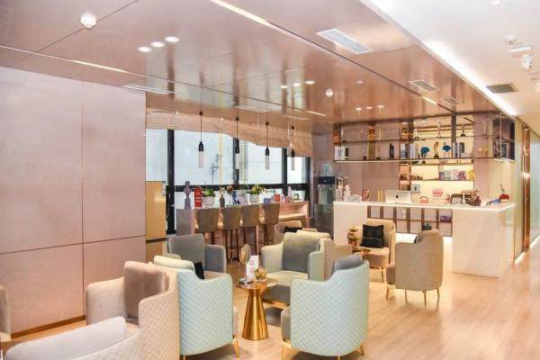 西安高一生醫(yī)療美容醫(yī)院大廳