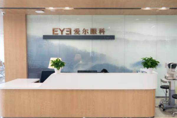 杭州爱尔眼科医院哪个医生好？李毓敏/肖前峰/徐亚军等医生排名前五