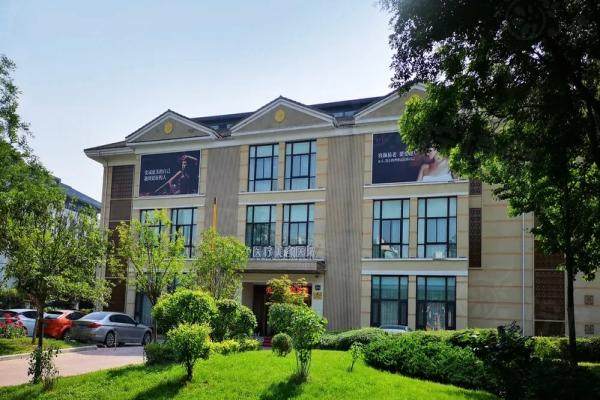 西安葉子醫(yī)療美容醫(yī)院門頭