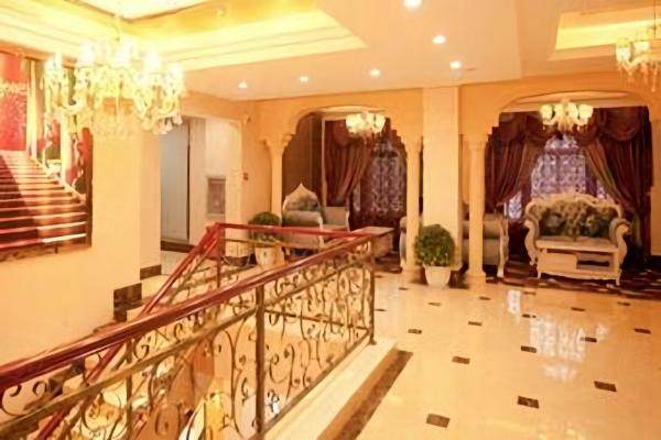 孝感華美醫(yī)療美容門診部大廳