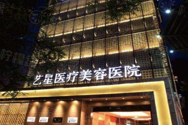 西安窦玺医生口碑怎么样?隆胸&吸脂双料口碑王，患者真实评价揭露医生实力