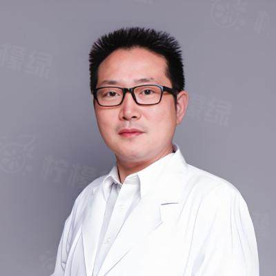 蹇洪