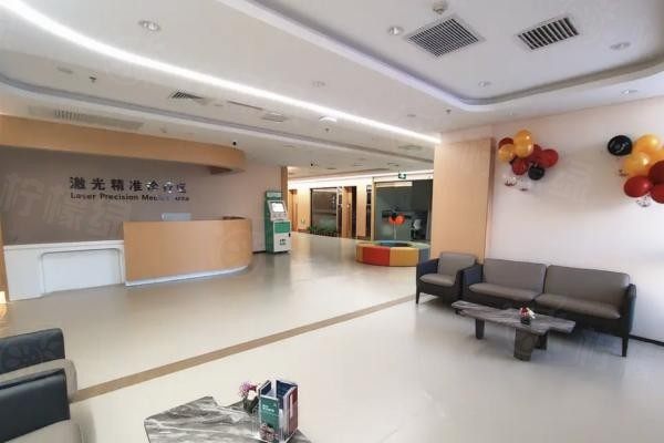 北京何氏眼科醫(yī)院收費標準m.okostu.com