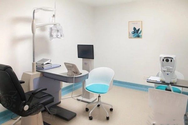 重慶佰視佳眼科醫(yī)院價(jià)格表www.sanboo.cn