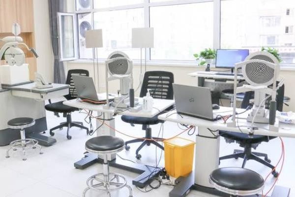 吉林恒達(dá)眼科醫(yī)院www.sanboo.cn