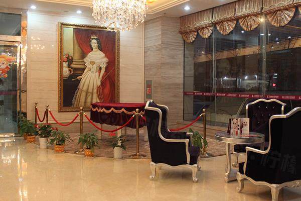 武漢五洲整形外科醫(yī)院是正規(guī)醫(yī)院?jiǎn)?是正規(guī)整形醫(yī)院,院長(zhǎng)王志手術(shù)技術(shù)好www.sanboo.cn