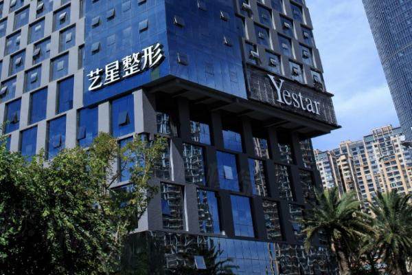 昆明藝星醫(yī)療整形美容醫(yī)院金輝醫(yī)生www.sanboo.cn