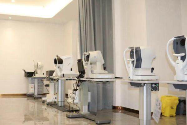 東莞友華普惠眼科醫(yī)院價(jià)格表www.sanboo.cn