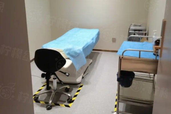 西安高一生和畫美哪家更好www.sanboo.cn