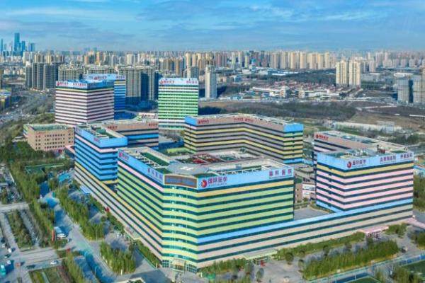 楊萬忠醫(yī)生做的鼻子穩(wěn)固嗎？很穩(wěn)固隨便揉，附技術優(yōu)勢/價格/評價參考！